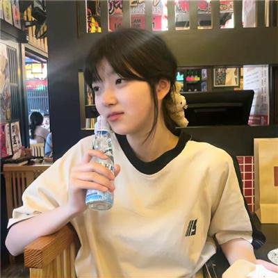 穿越太过强大，逼得系统当舔狗